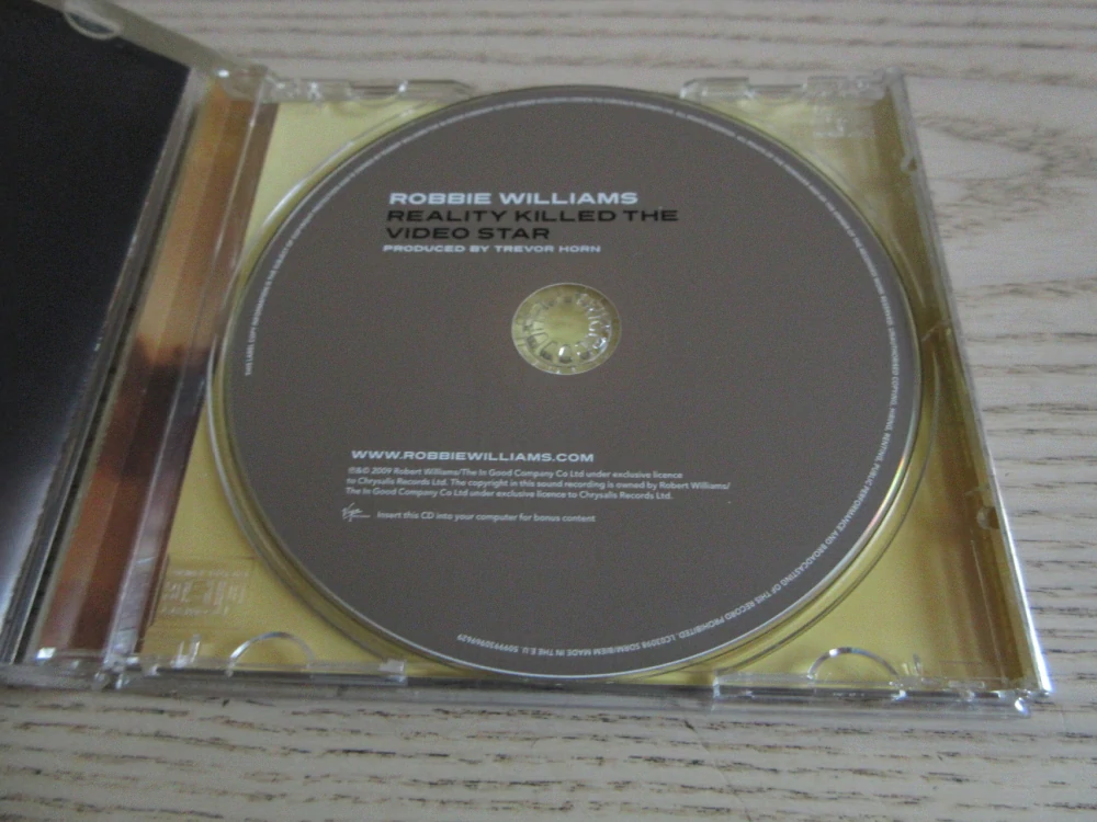 REALITY KILLED THE VIDEOSTAR, ROBBIE WILLIAMS, CD HUDBA