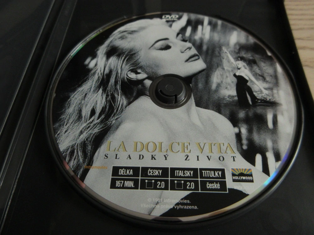 SLADKÝ ŽIVOT, A.EKBERG, MASTROIANNI, FELLINI, GB OBAL, ČESKÁ VERZE, DVD FILM