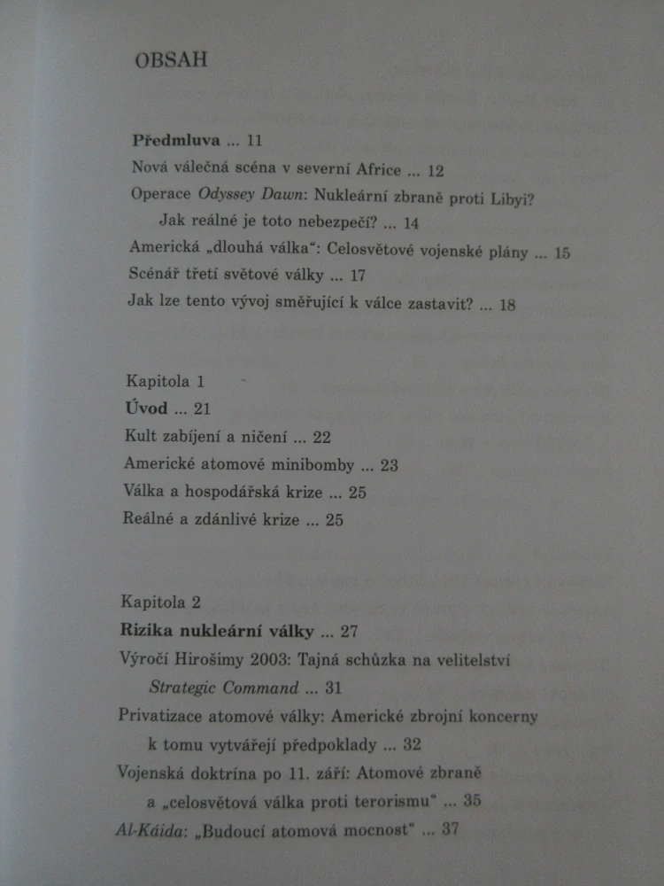 DOBYTÍ SVĚTA, SCÉNÁŘ TŘETÍ SVĚTOVÉ VÁLKY, MICHEL CHOSSUDOVSKY, **an