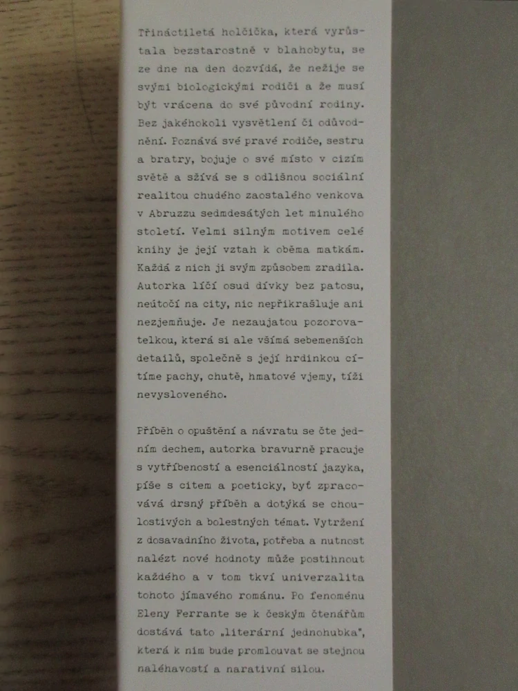 NAVRÁTILKA, DONATELLA DI PIETRANTONIO, **an