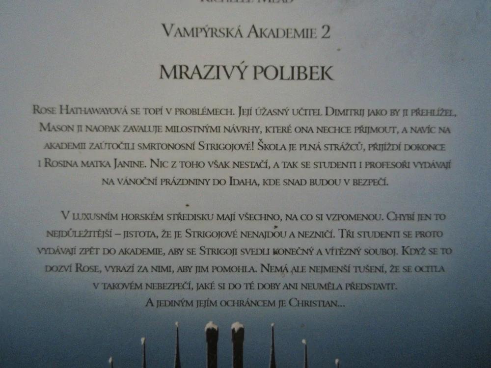 VAMPÝRSKÁ AKADEMIE 2: MRAZIVÝ POLIBEK, RICHELLE MEAD, **an