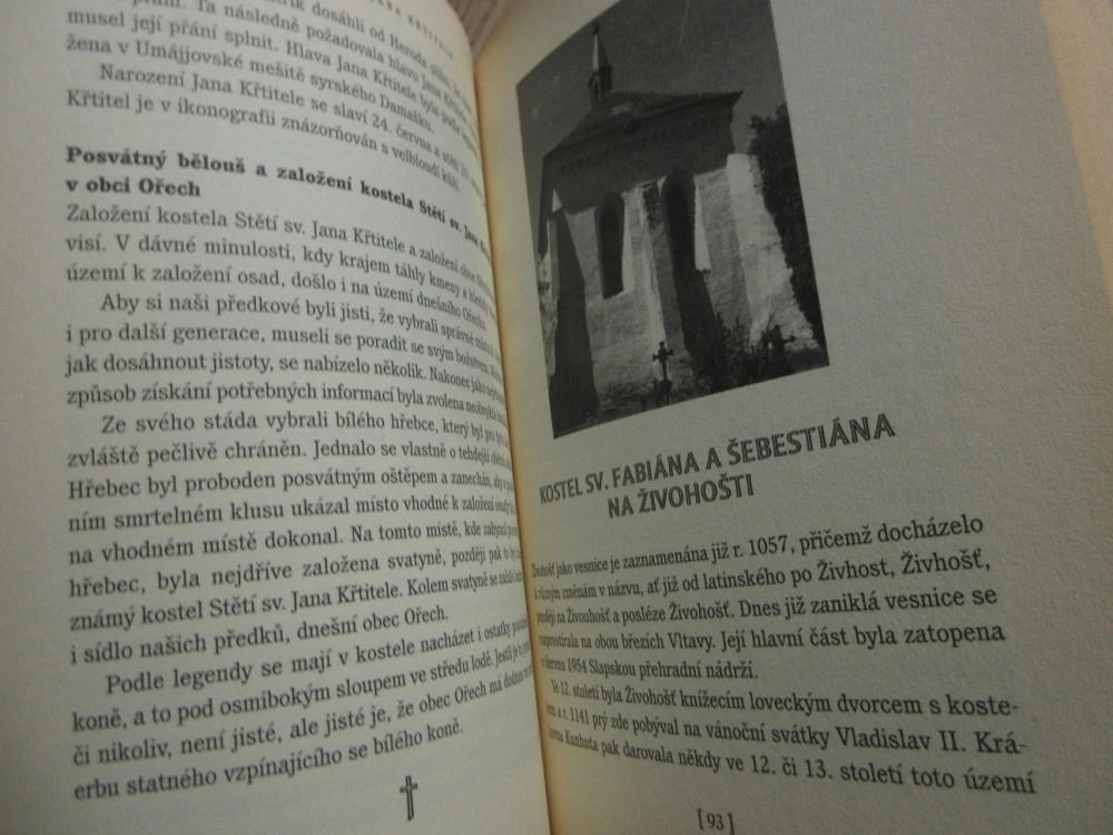 KAPLE, KOSTELY A BAZILIKY ODKRÝVAJÍ SVÁ TAJEMSTVÍ, EVA MARTÍNKOVÁ, **an
