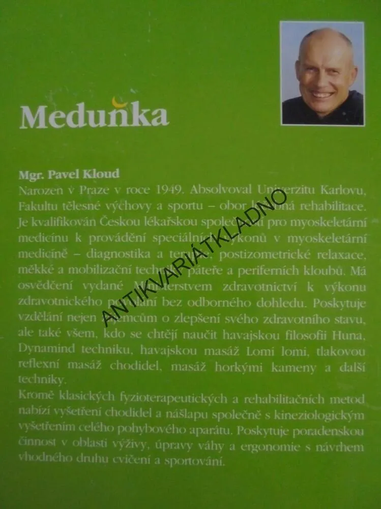 KNIHOVNIČKA MEDUŇKY 26, NOHY, NOŽKY, NOŽIČKY, KLOUD