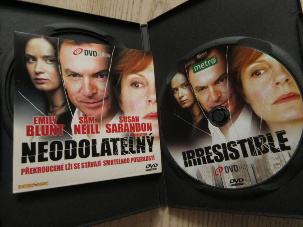 NEODOLATELNÝ, E. BLUNT, S. NEILL, DVD FILM