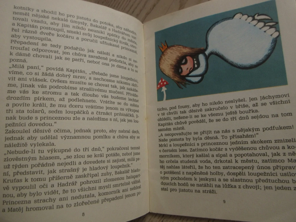 PÍRKO PTÁKA OHNIVÁKA 55, LOUPEŽNICKÁ HISTORIE, PAVEL GRYM, **an