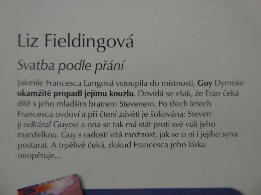 SVATBA PODLE PŘÁNÍ, LIZ FIELDINGOVÁ, **an