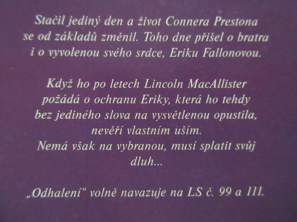 ODHALENÍ, SANDRA CHASTAIN, **an