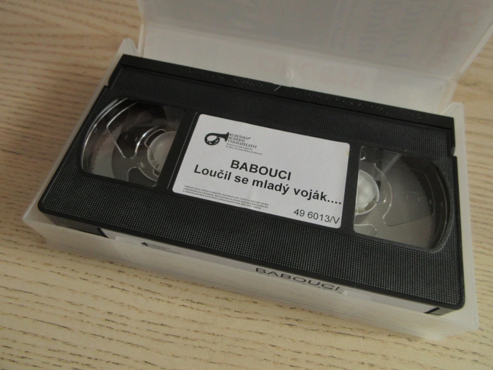 BABOUCI, LOUČIL SE MLADÝ VOJÁK..., VHS VIDEOKAZETA
