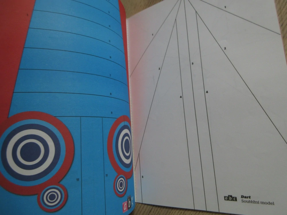 ABC, 8/2013, PAPÍROVÉ VLAŠTOVKY