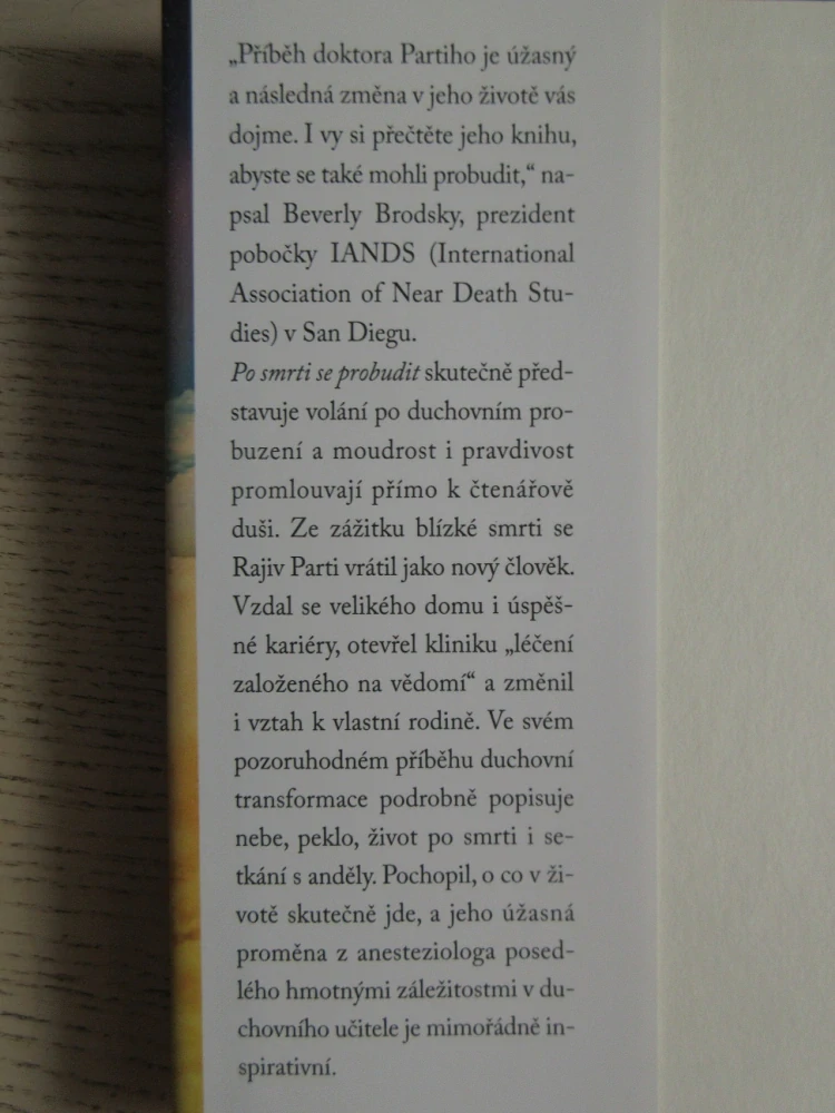 PO SMRTI SE PROBUDIT, RAJIV PARTI, PAUL PERRY, **an