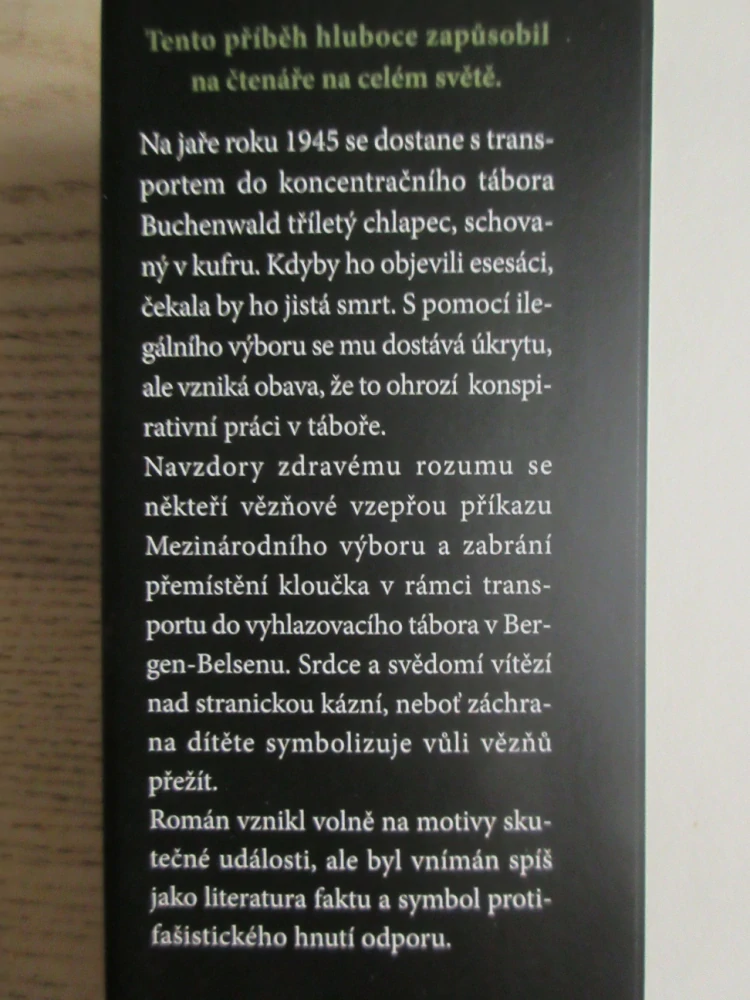 NAHÝ MEZI VLKY, BRUNO APITZ, **an