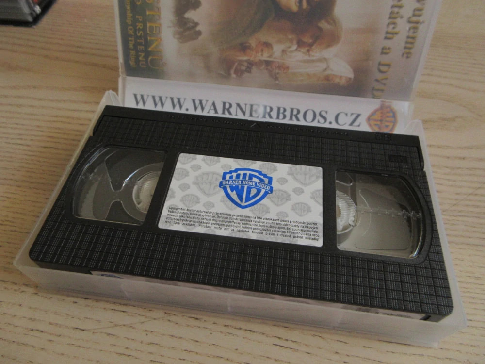 NEBEZPEČNÝ KLIENT, T. L. JONES, S. SARANDON, VHS VIDEOKAZETA
