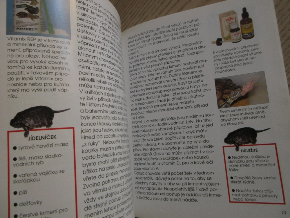 SLADKOVODNÍ ŽELVA, BYDLÍ S NÁMI, PRŮVODCE PRO MLADÉ CHOVATELE, **an