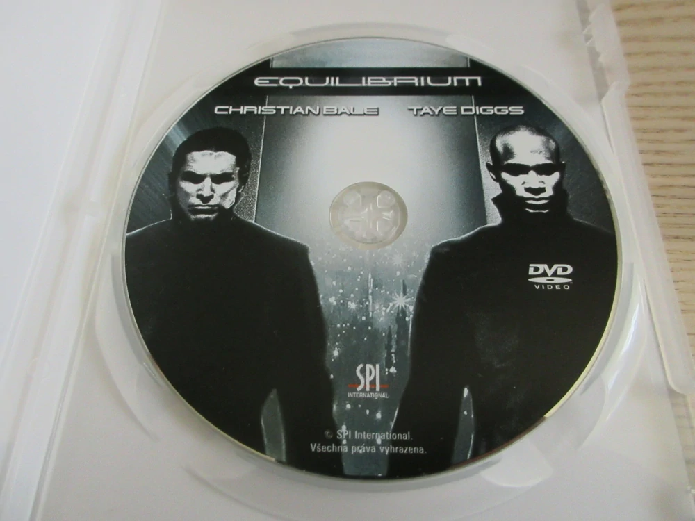 EQUILIBRIUM, CH. BALE, T. DIGGS, GB OBAL, ČESKÉ DVD FILM