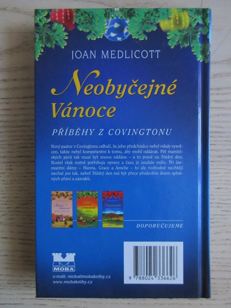 NEOBYČEJNÉ VÁNOCE, JOAN MEDLICOTT, **an
