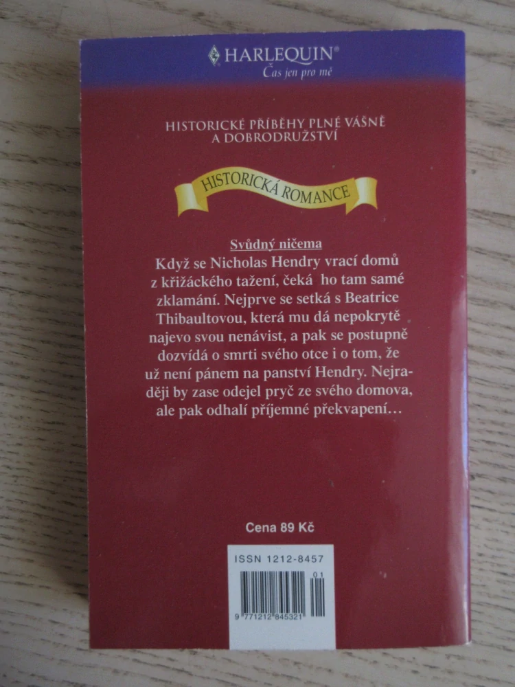 SVŮDNÝ NIČEMA, ANA SEYMOUROVÁ, **an