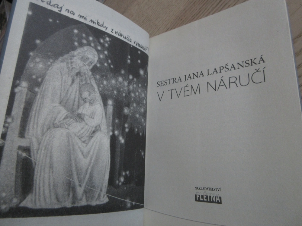 V TVÉM NÁRUČÍ, JANA LAPŠANSKÁ, **an