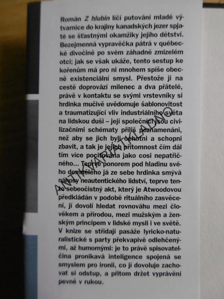 Z HLUBIN, MARGARET ATWOODOVÁ, **an