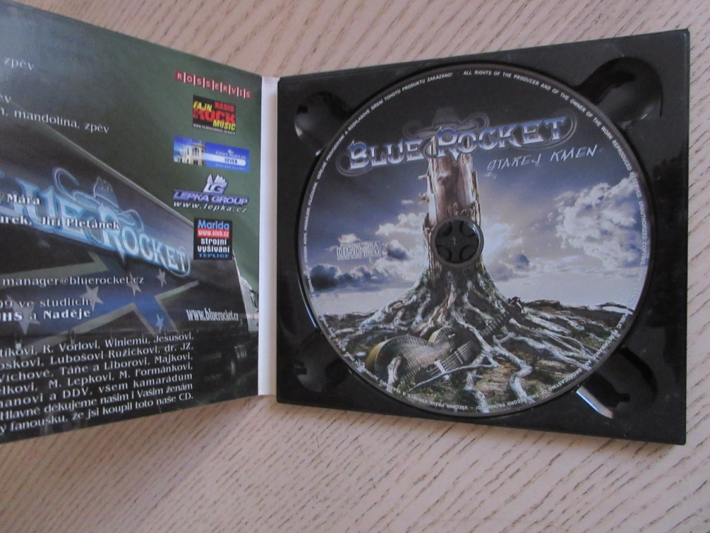 BLUE ROCKET, STAREJ KMEN, CD HUDBA