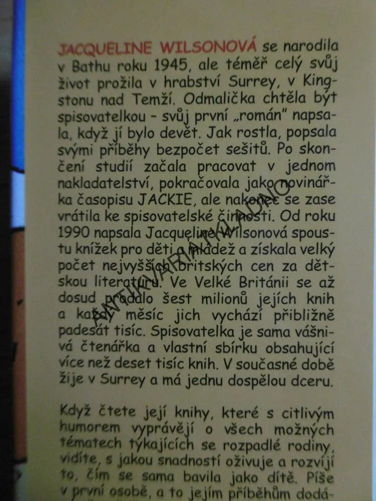 POHŘBEN ZAŽIVA, JACQUELINE WILSONOVÁ, **an