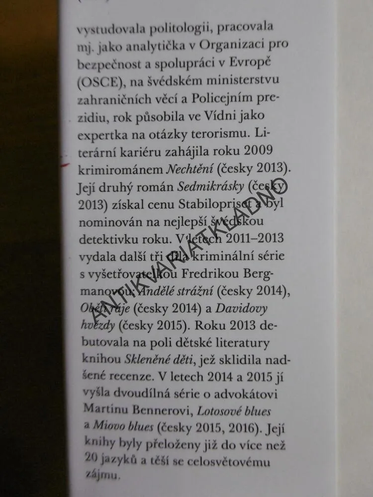 POTOPA, KRISTINA OHLSSONOVÁ, **an