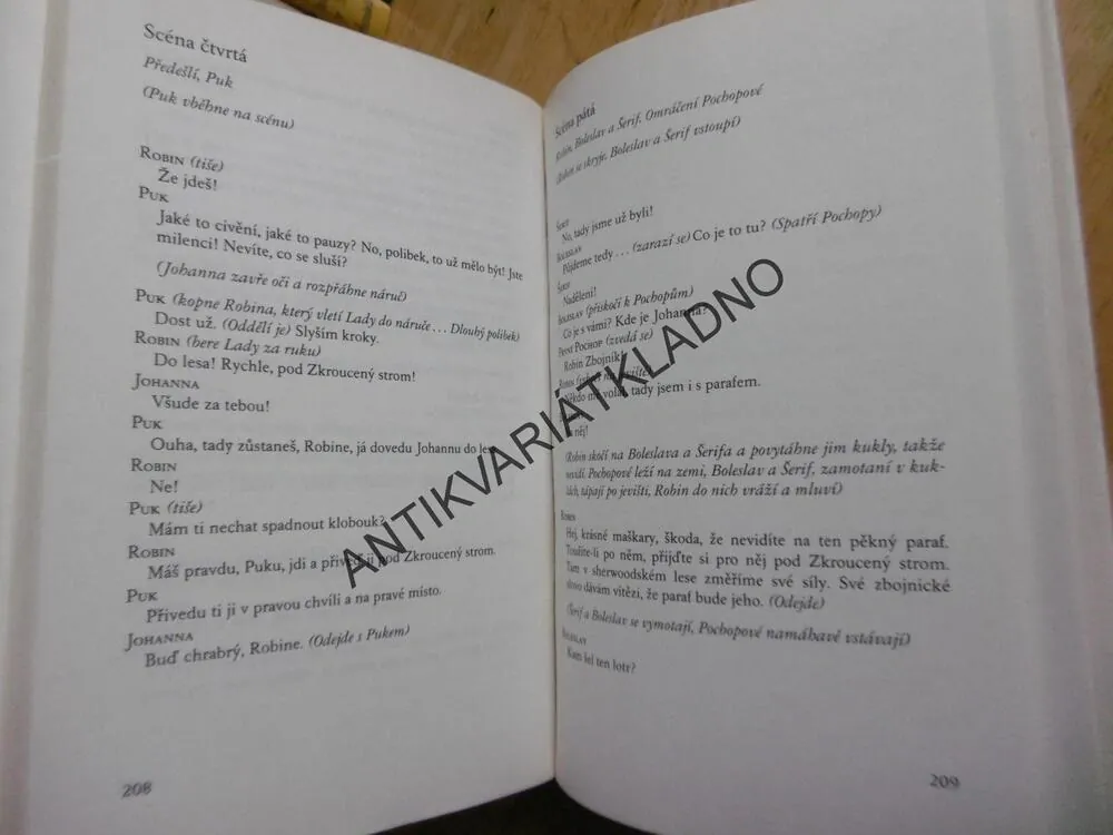 V+W, HRY OSVOBOZENÉHO DIVADLA, VOSKOVEC, WERICH, **an