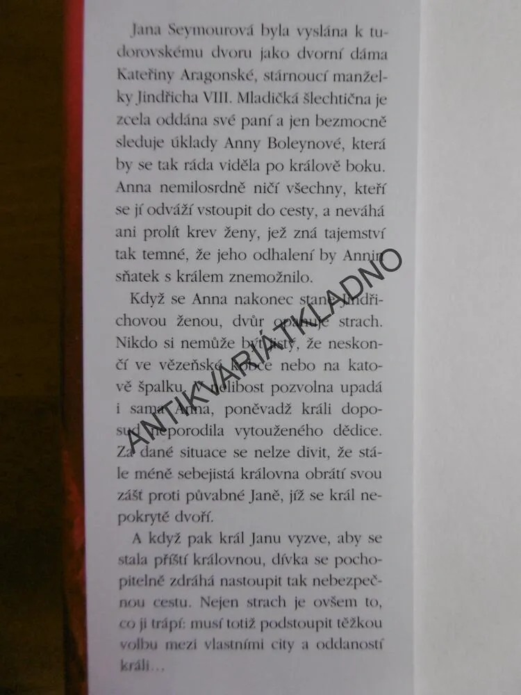 TŘETÍ KRÁLOVNA, CAROLLY ERICKSON