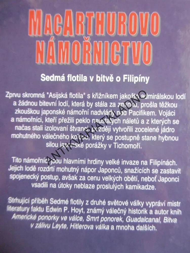 MACARTHUROVO NÁMOŘNICTVO, EDWIN P. HOYT, **an