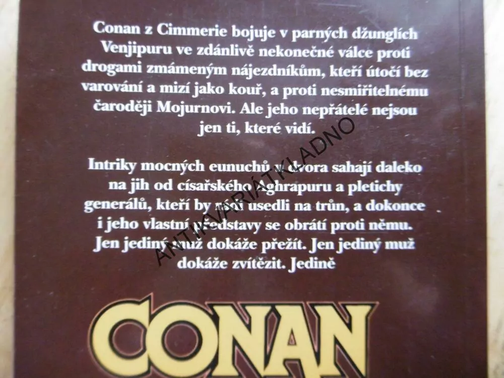 CONAN HRDINA, LEONARD CARPENTER, **an