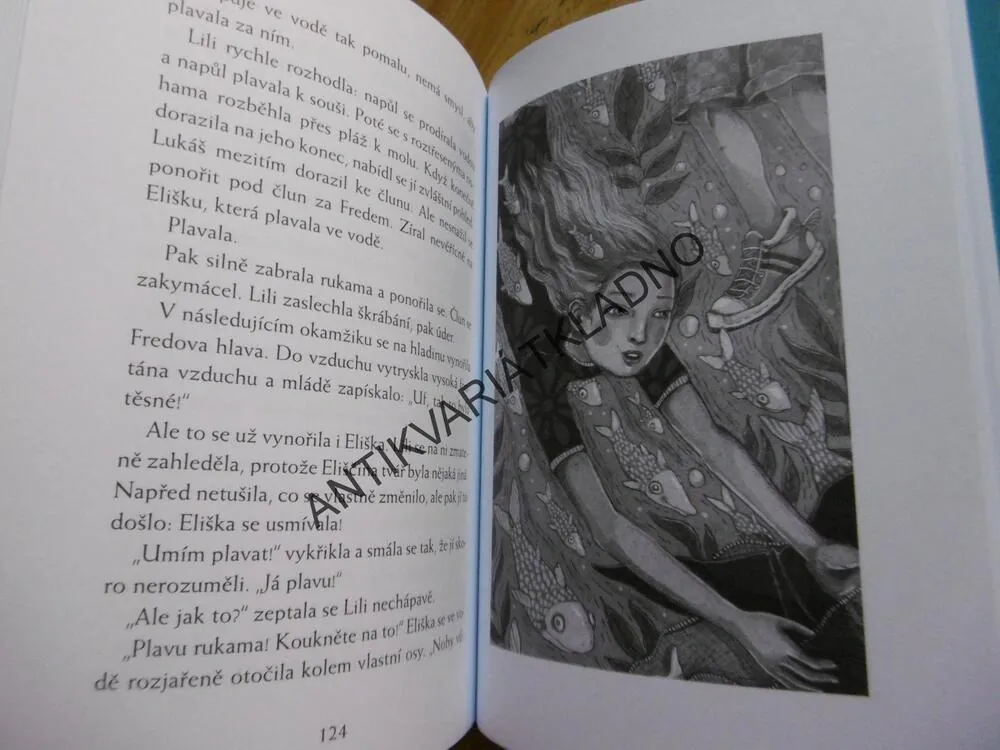 LILI VĚTROPLAŠKA, DELFÍNI V OHROŽENÍ, TANYA STEWNEROVÁ