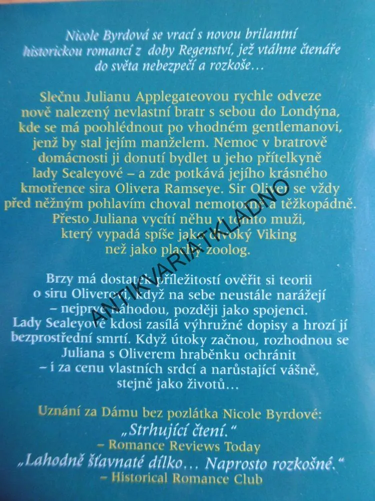 SVÁDĚNÍ SIRA OLIVERA, NICOLE BYRDOVÁ