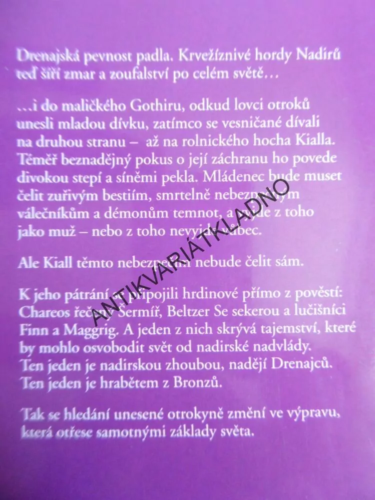 HLEDÁNÍ ZTRACENÝCH HRDINŮ, DAVID GEMMELL