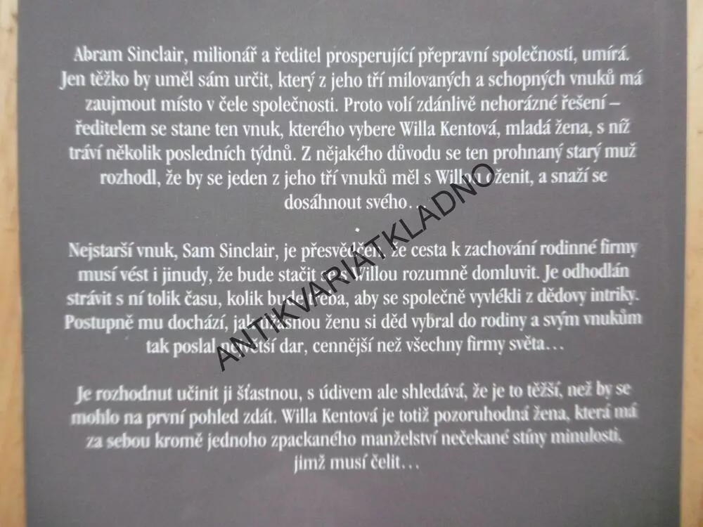 DIVOKÉ DÍTĚ, JANET CHAPMANOVÁ, **an