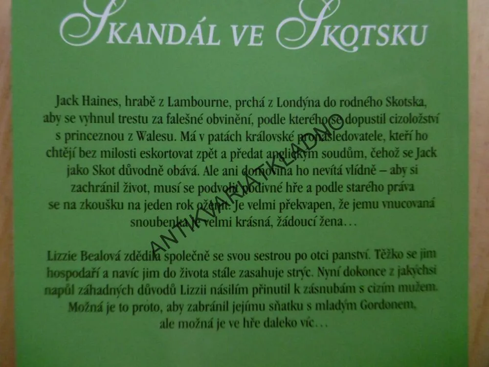 SKANDÁL VE SKOTSKU, JULIA LONDONOVÁ, **an