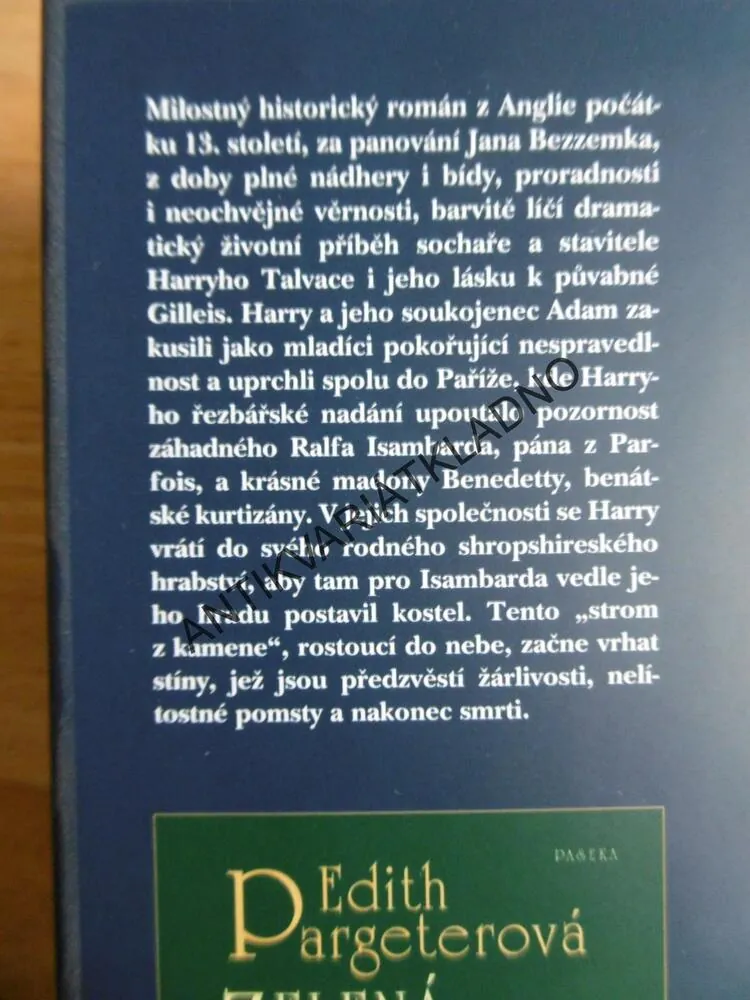 NEBESKÝ STROM, EDITH PARGETEROVÁ