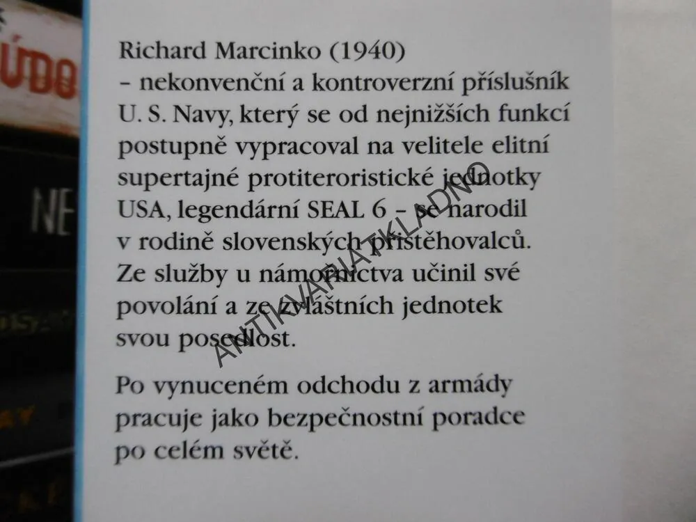 VŮDCOVSKÁ TAJEMSTVÍ PROFESIONÁLNÍHO VÁLEČNÍKA, RICHARD MARCINKO, **an