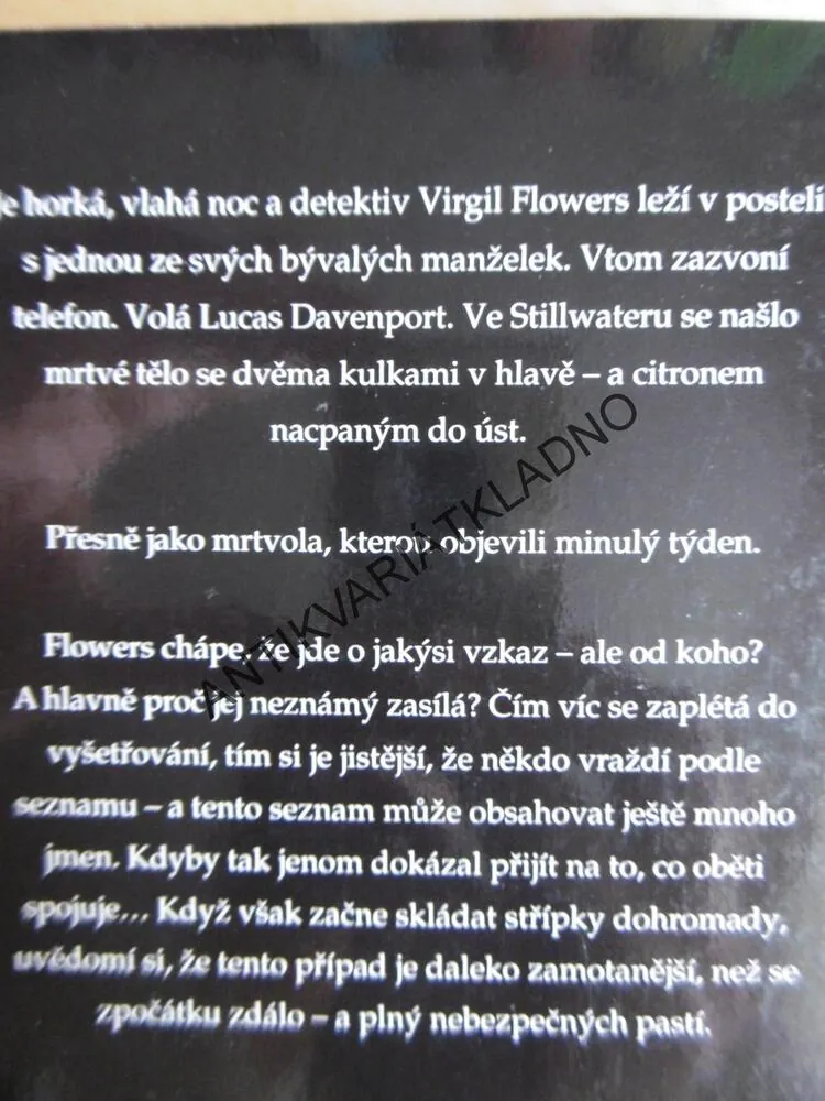 KRVAVÁ POMSTA, JOHN SANDFORD