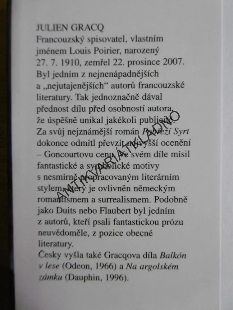 POBŘEŽÍ SYRT, JULIEN GRACQ, **an