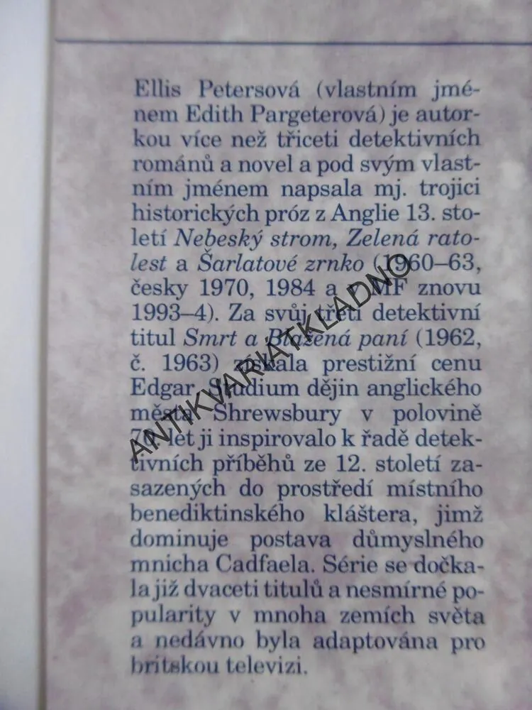 MNIŠSKÁ KÁPĚ, PŘÍPAD BRATRA CADFAELA, ELLIS PETERSOVÁ, **an