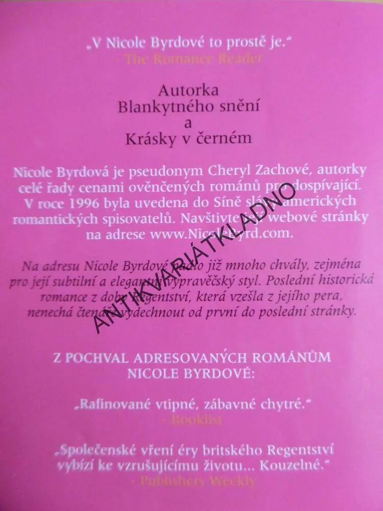 DÁMA BEZ POZLÁTKA, NICOLE BYRDOVÁ, **an