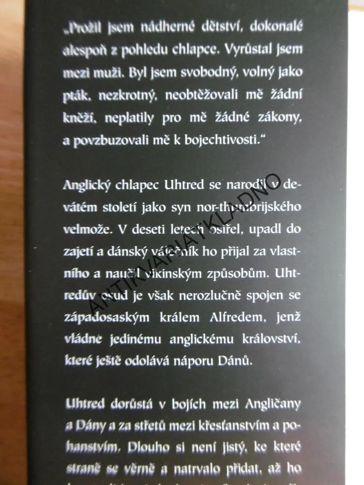POSLEDNÍ KRÁLOVSTVÍ, BERNARD CORNWELL, **an