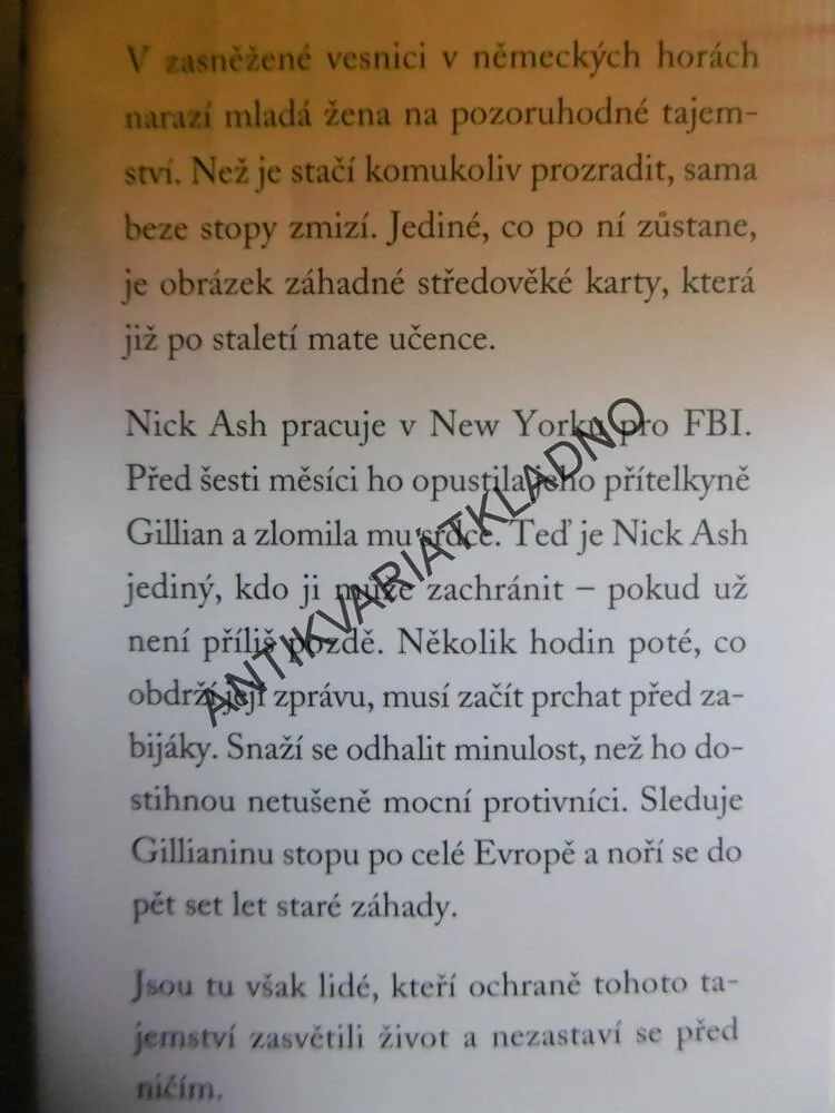 KNIHA TAJEMSTVÍ, TOM HARPER, **an
