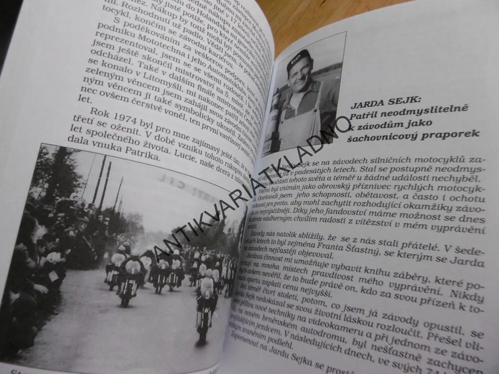 MOJE KRÁSNÉ TRÁPENÍ, MIROSLAV ŠPAK,