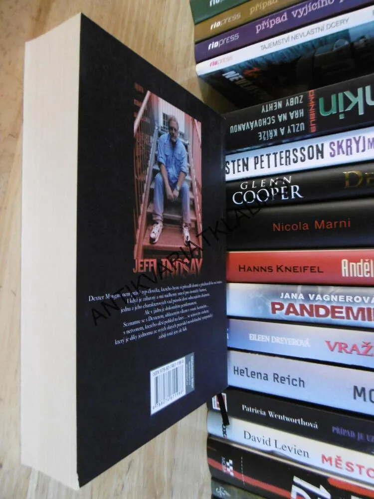 OMNIBUS, JEFF LINDSAY, DEXTER, **an