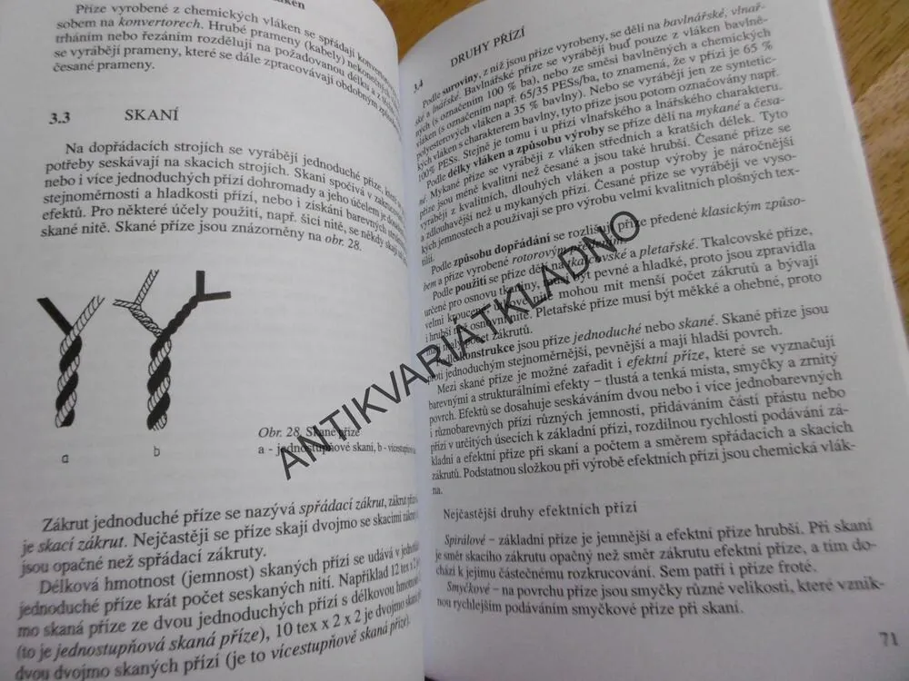 ODĚVNÍ MATERIÁLY, KOZLOVSKÁ, BOHANESOVÁ