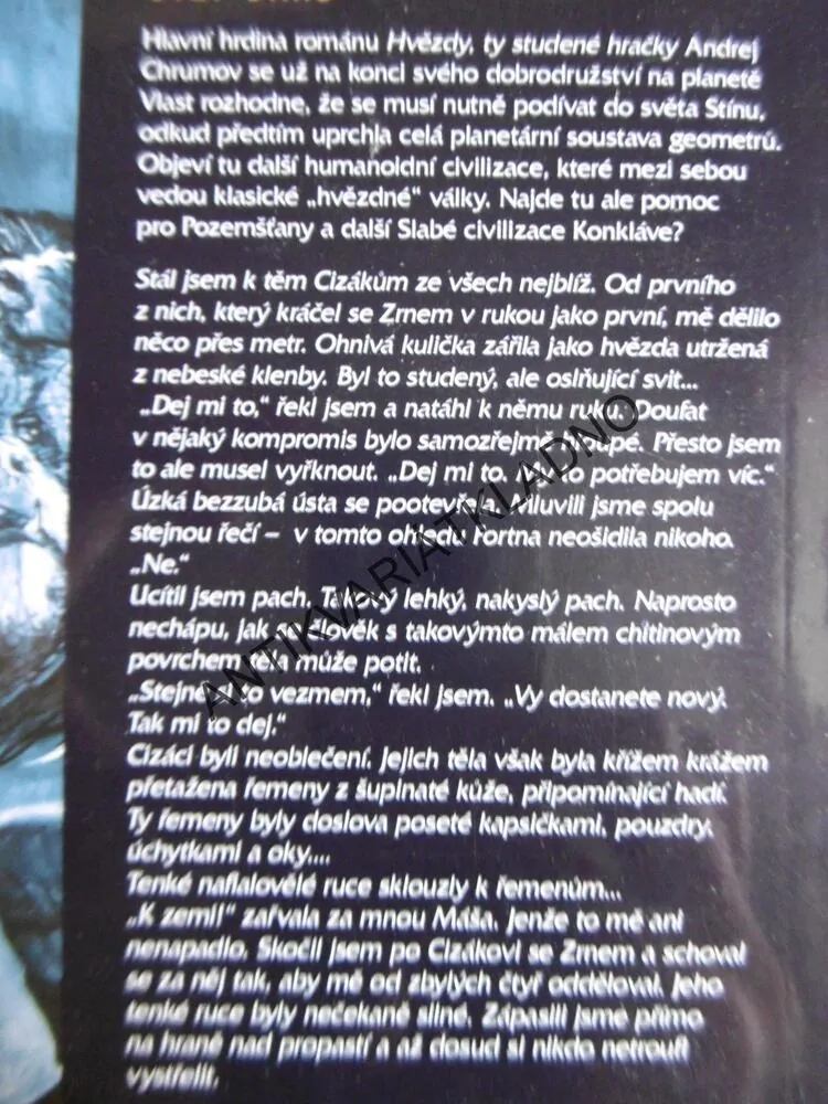 SVĚT STÍNU, SERGEJ LUKJANĚNKO, 