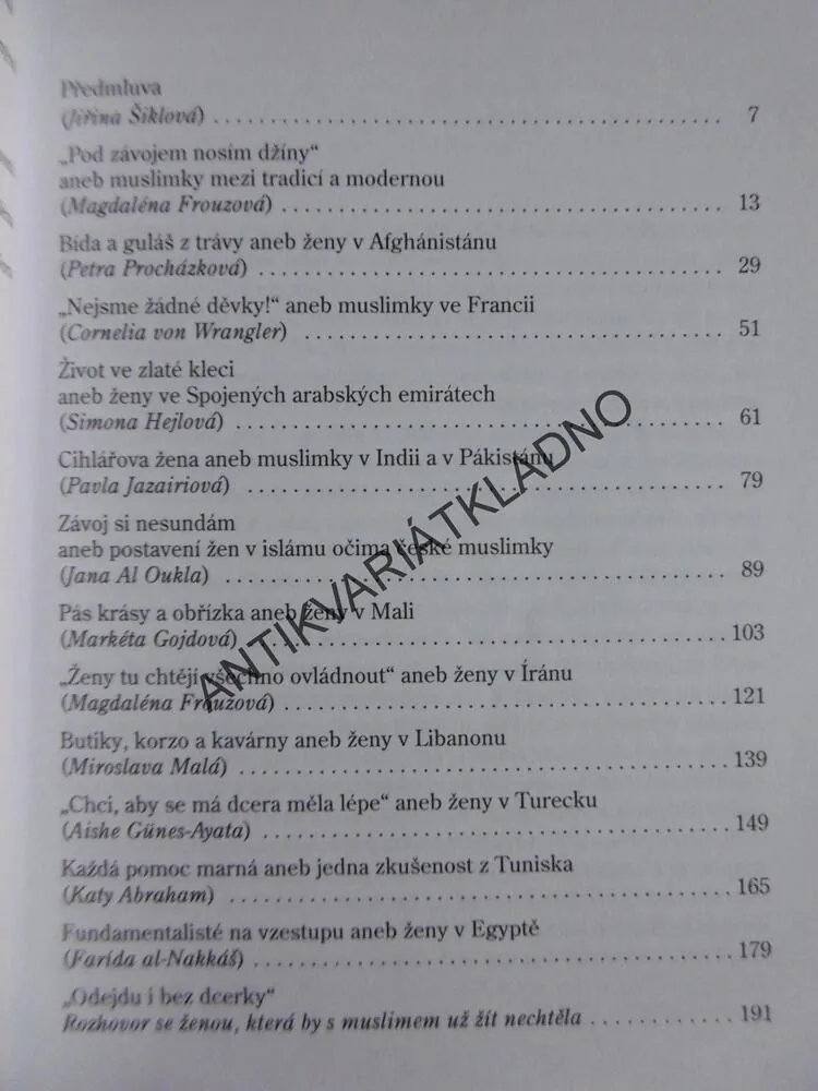 ZÁVOJ A DŽÍNY, ŽENY V ISLÁMSKÉM SVĚTĚ, MAGDALÉNA FROUZOVÁ