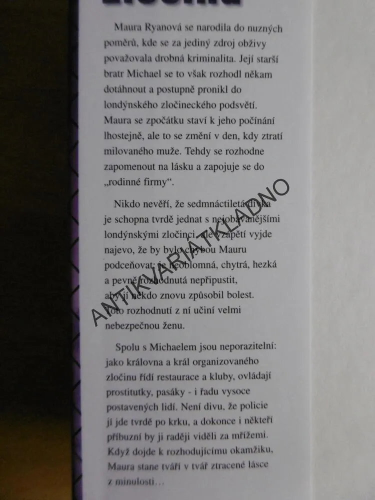 KRÁLOVNA ZLOČINU, MARTINA COLE