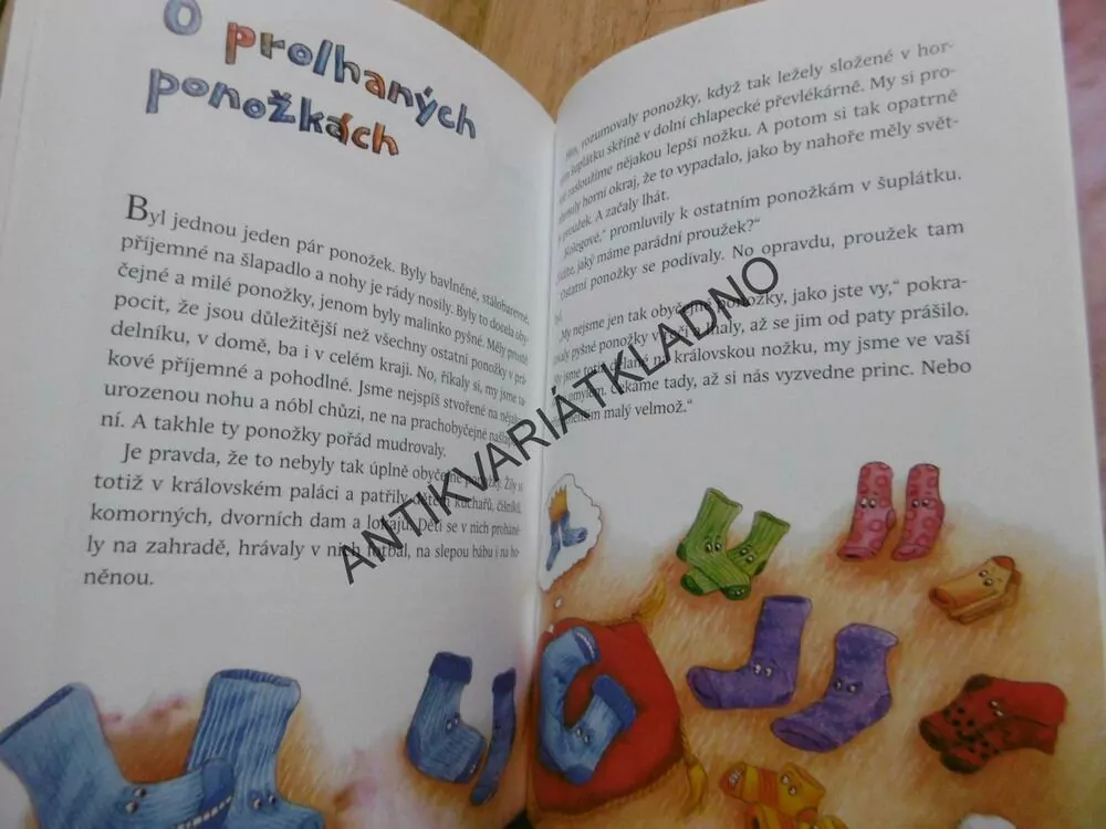 DRAKA JE LEPŠÍ POZDRAVIT ANEB O ETIKETĚ, KRATOCHVÍL, VYDROVÁ, **an