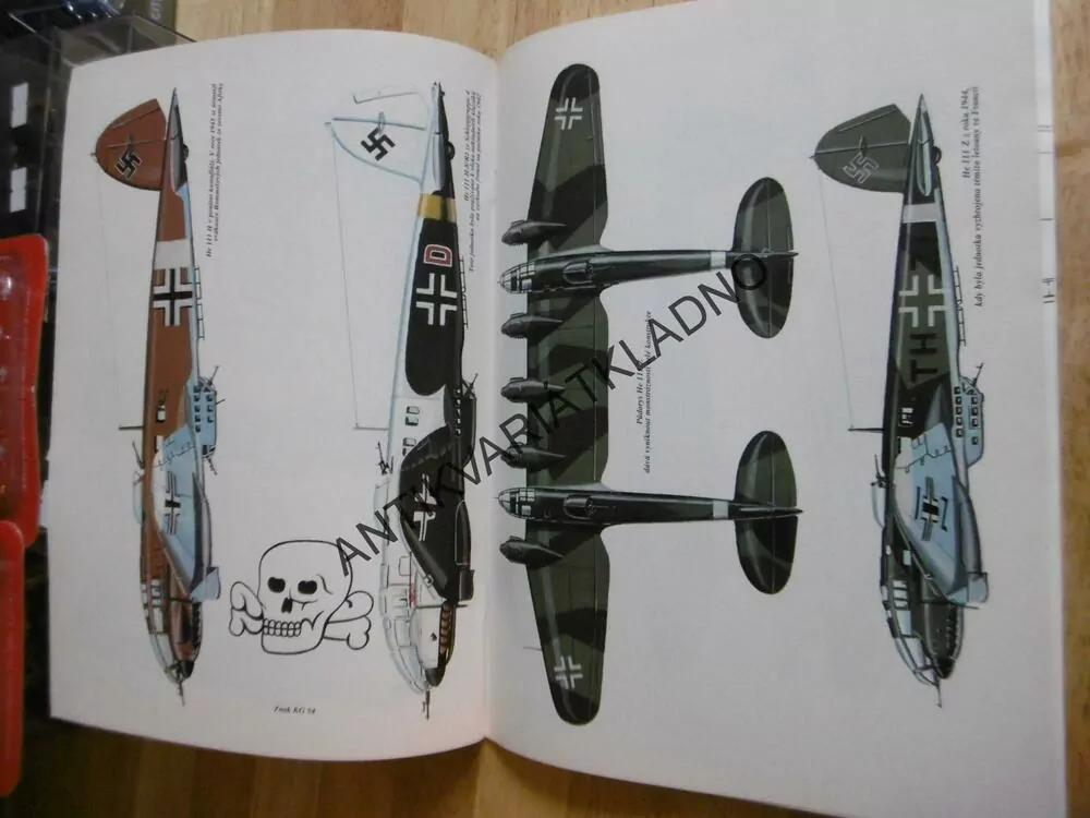 BOMBARDOVACÍ LETOUN HEINKELL HE 111, CHODIL, SVOBODA, MILITARIA, HOBBY